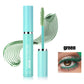 Mascara a lunga tenuta e colorato