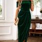 Elegante abito lungo con spalle scoperte e ruches da donn